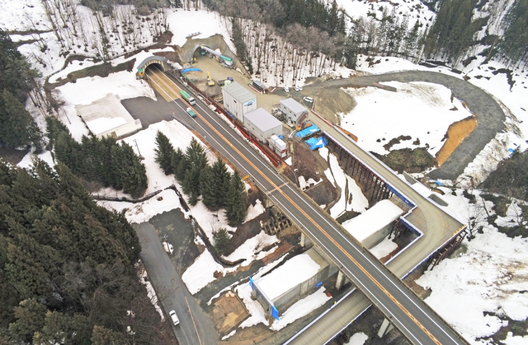 山内トンネル